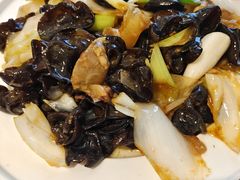 -吴记酱骨炖菜馆(康安路店)