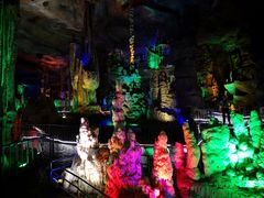 -泰安地下龙宫景区