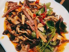 -呷湘厨·鱼汤捞饭·剁椒鱼头·辣椒炒肉(国家会展中心店)