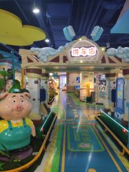 -纽西卡汽车小镇(大悦城店)