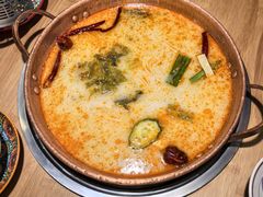 -洱火云南酸菜牛肉火锅(石景山当代商城店)