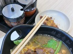 -桂在香知桂林米粉(红博中央公园店)