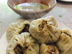 -严氏重油烧麦(民权路店)