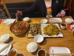 -小俩口烧烤东北菜(双井店)