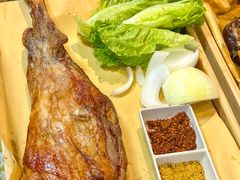 -江湖亮亮蒸虾大排档烤全羊清真(武汉总店)