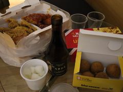 -BHC炸鸡(明洞总店)