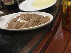 -大鸭梨烤鸭店(金顶街店)