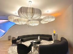 -涨巢·潮玩水疗局