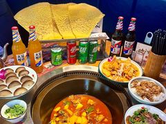 -山河屯铁锅炖·非遗东北菜(南山店)