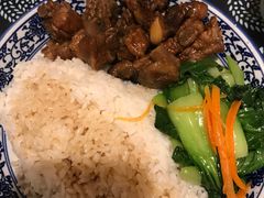 -蜗牛小馆醉乡民谣云南菜(惠新西里店)