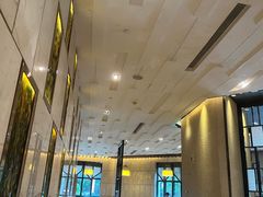 -广州万富希尔顿酒店·感趣自助餐厅·金秋蟹宴生蚝海鲜刺身烧烤