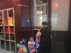 -煲王粤菜餐厅(中侨中心店)