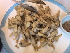 炸九道姑鱼-开海·红岛海鲜虾水饺(石老人店)