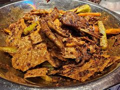 -嘎嘎鸭下巴·爆辣干锅(明教寺店)