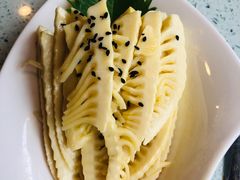 鸡汁竹笋-烹然四季椰子鸡火锅(团结湖总店)