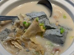 咸肉炖卤水黑豆腐-小大董·烤鸭(观景餐厅·南京西路店)