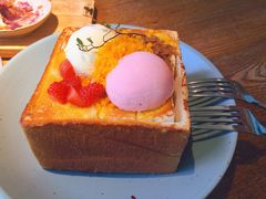 -蜜桃餐厅·伴山(湖滨商业街店)