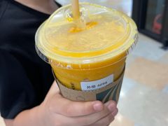 -星巴克臻选(华堂·新辰汇店)