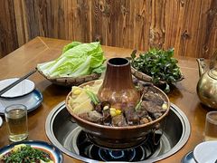 -岳记兴隆·青城腊排铜火锅(融创店)
