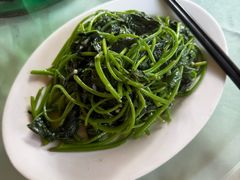 蒜蓉炒蕃薯苗-香山小厨(南联路店)