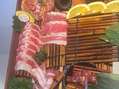 -轻烧烤肉(光谷步行街店)