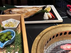 -山川小町·极番烧肉(新地假日广场店)