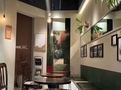-luutosa  cafe & tea 鹿兔山