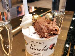 -VENCHI 闻绮(北京国贸商城店)