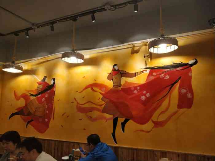 大话望京小腰(白纸坊店)-"总体环境不错,很干净,排队时间也超短~ .