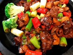 石锅蘑菇牛仔粒-鹿港小镇(霄云店)