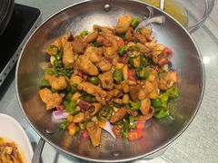 -辛香味烧鱼馆·非遗技艺·排骨红烧肉(光谷医药园店)