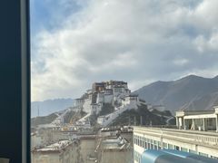 -平措康桑·和牛自助观景餐厅(布达拉宫店)