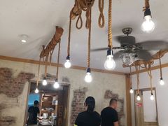 大堂-韩邦朝天锅