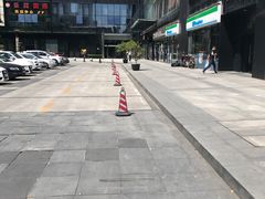 -全家便利店(大连路二店)