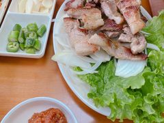 -亲昵春川鸡排(韩国美食街店)