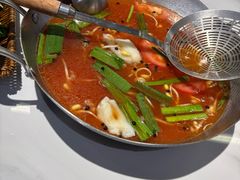 -王奋斗贵州酸汤牛肉火锅