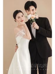 -雪中彩影婚纱摄影·微光艺术中心