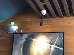 -星巴克(西藏路店)