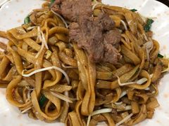 干炒牛河-南记食粥坊·宵夜大排档(莲花总店)