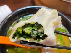 翡翠烧卖-大龙汤包