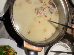 -鸣牌鸡煲(大岭山店)