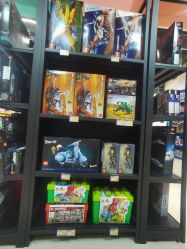 -卡通派潮品玩具折扣仓(青岛新城吾悦广场店)