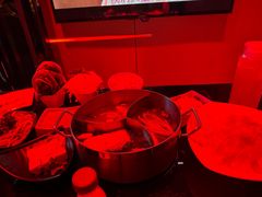 -唯爱KTV聚会餐厅(仙林东城汇店)