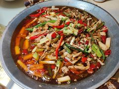 -牟记江湖特色重庆菜鱼蛋小龙虾黄鳝鸡腰(巴南区鱼洞鲁能店)