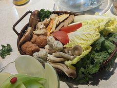 -一叶一世界·素食餐厅(锦华万达店)