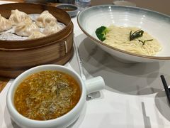 -馋三尺蟹粉小笼(人民广场店)