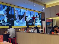 -陇上秦轩西安biangbiang面(朝龙汇店)
