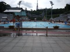 -越秀山游泳场