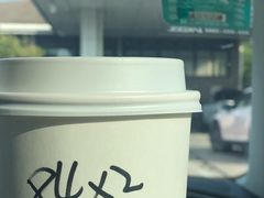 -星巴克臻选(嘉兴海宁银泰城店)