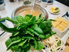 -左庭右院鲜牛肉火锅(七宝领展广场店)